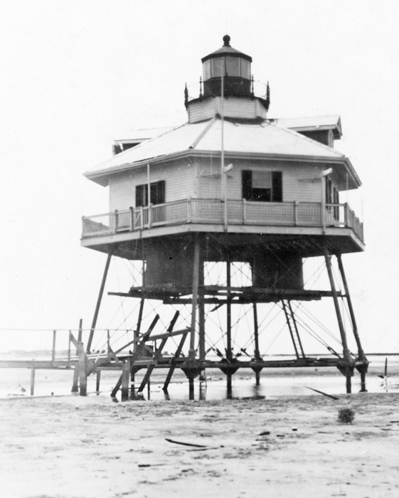 Fort Point (Galveston Harbor) Lighthouse, Texas at Lighthousefriends.com